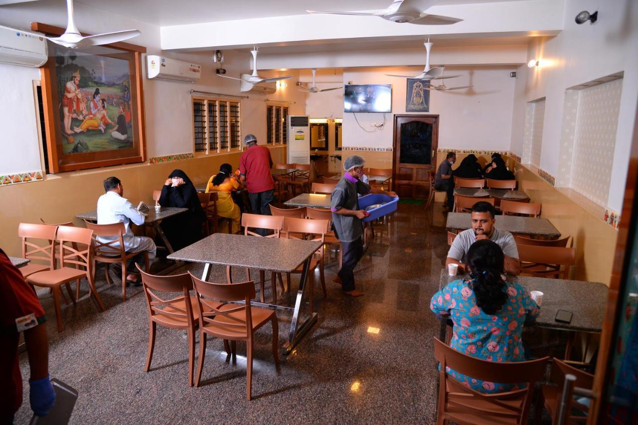 Parijatha Lodge קונדפור מראה חיצוני תמונה