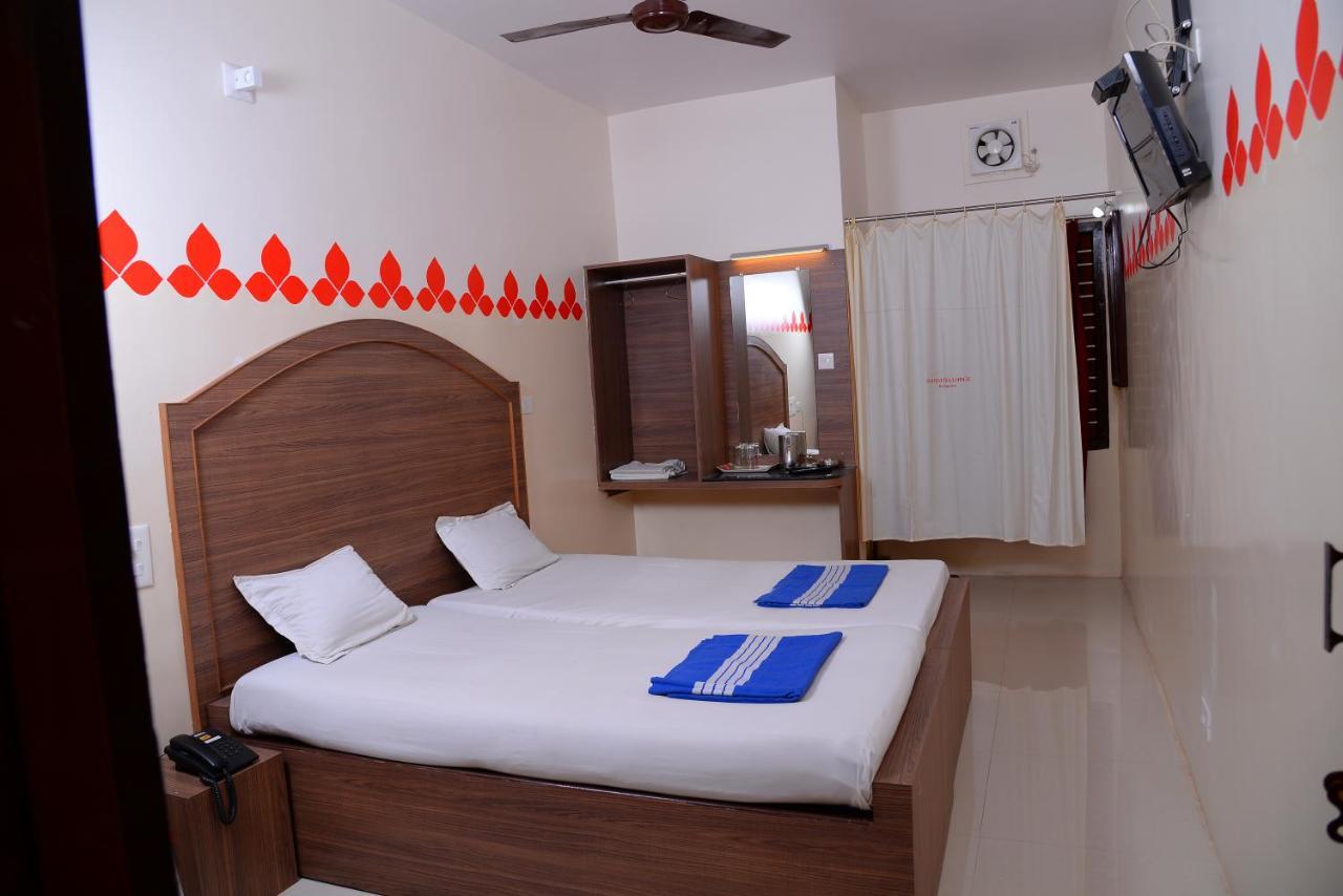Parijatha Lodge קונדפור מראה חיצוני תמונה